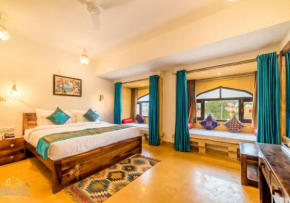 Jaisal House
